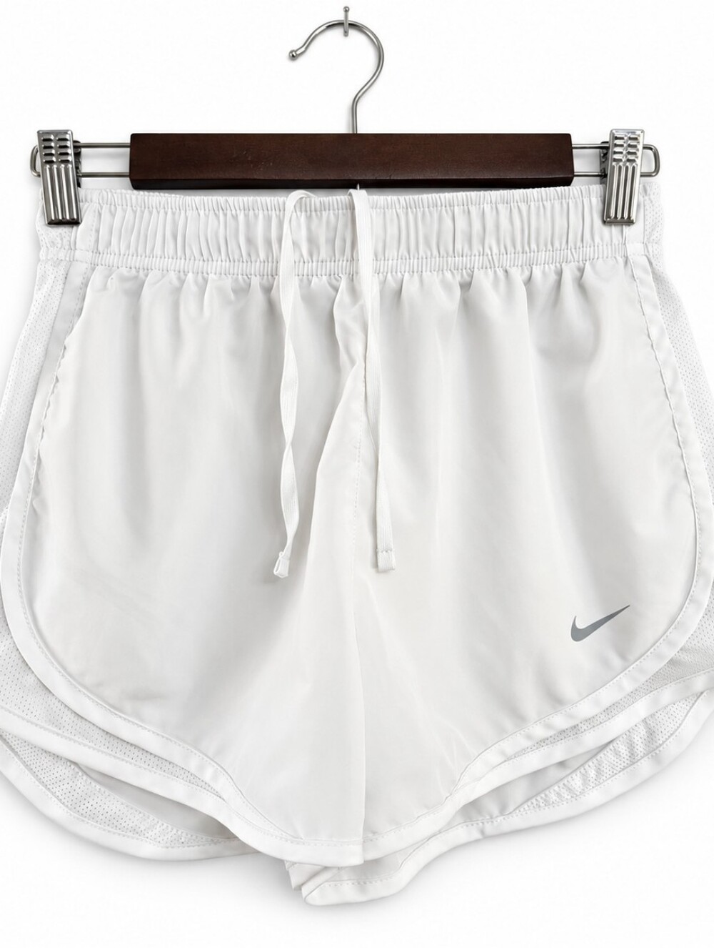 Nike Tempo Dri-FIT Women’s White Running Shorts Size Small Brief Lined